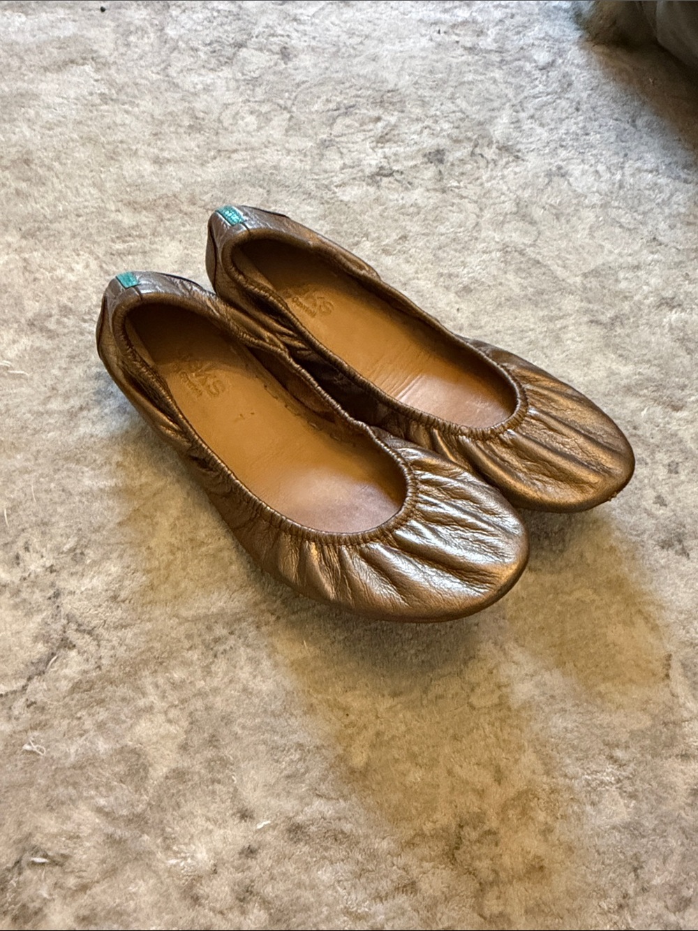 Women’s Gold Tieks Size 7 Flats